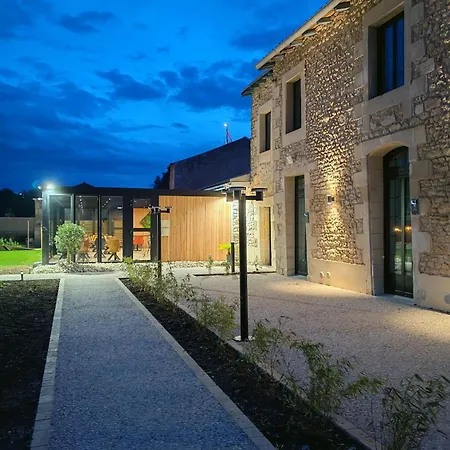Rezort Logis Domaine Du Vieux Porche *