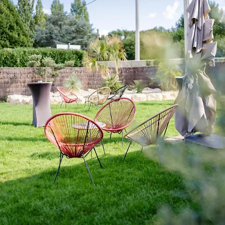 Logis Domaine Du Vieux Porche Resort Mignaloux-Beauvoir