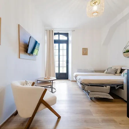 Domaine Du Vieux Porche